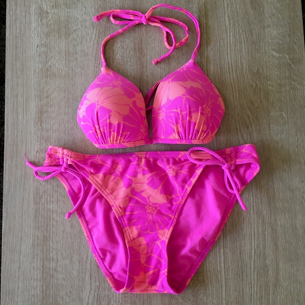 Malibu Women’s Bikini Top & Bottom 2 Pc Swimwear, Sz: M